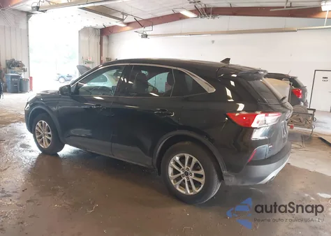 2020 Ford Escape Se z USA, uszkodzony, nr VIN 1FMCU9G64LUB65087